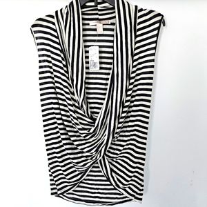 Cute Forever 21 Navy/White Knit Sleeveless Top, Size L NWT